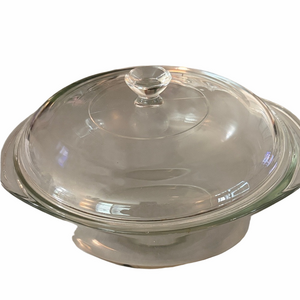 Pyrex Clear Glass 2 Quart Casserole Dish with Lid